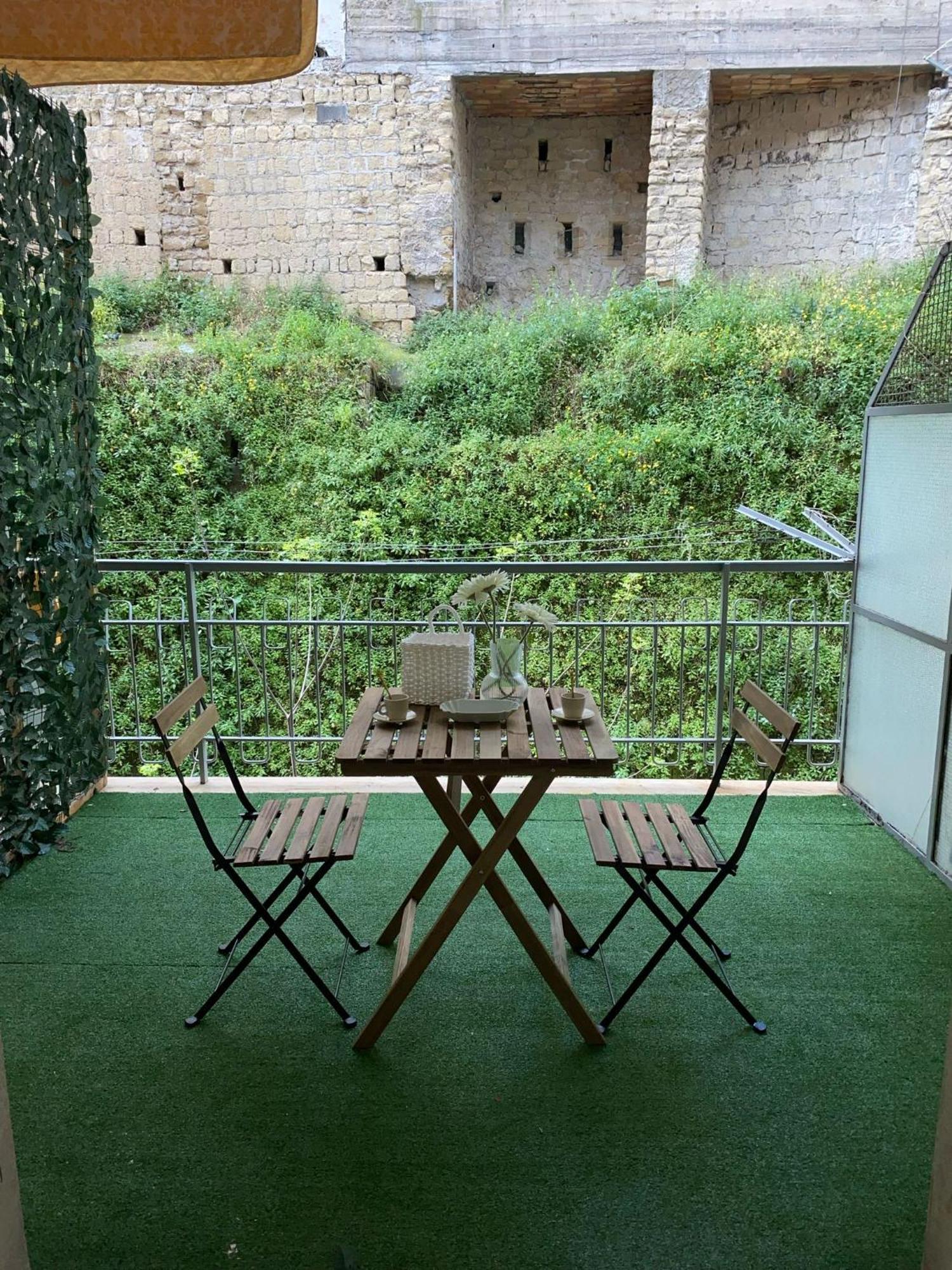 La Dimora Di Marti " Vicino Al Centro Storico Di Napoli" Bed & Breakfast Exterior foto